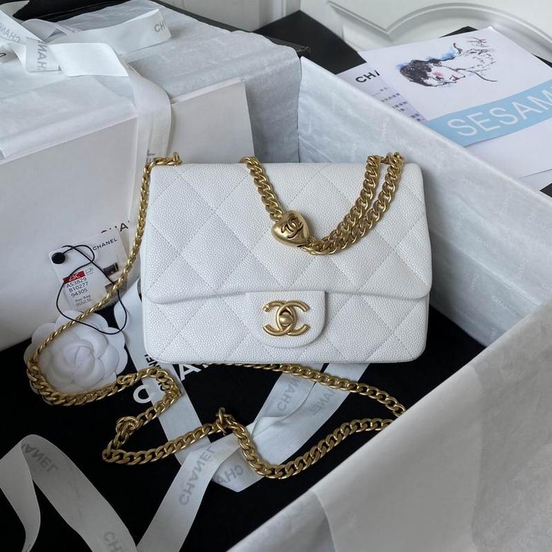 Chanel Handbags 600